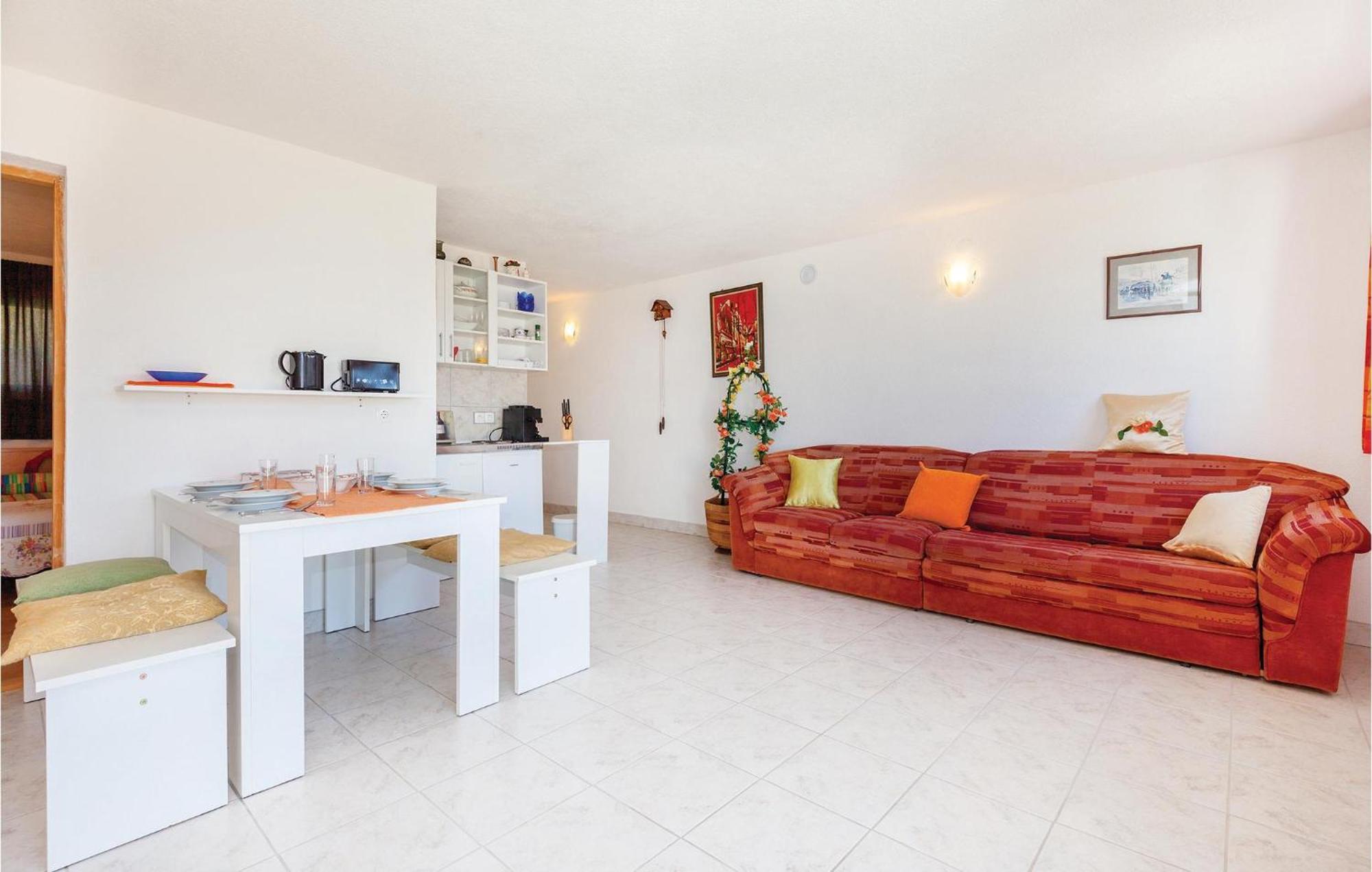 Gorgeous Apartment In Klenovica With Kitchen エクステリア 写真