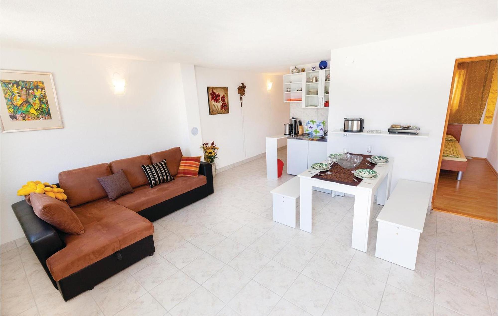 Gorgeous Apartment In Klenovica With Kitchen エクステリア 写真